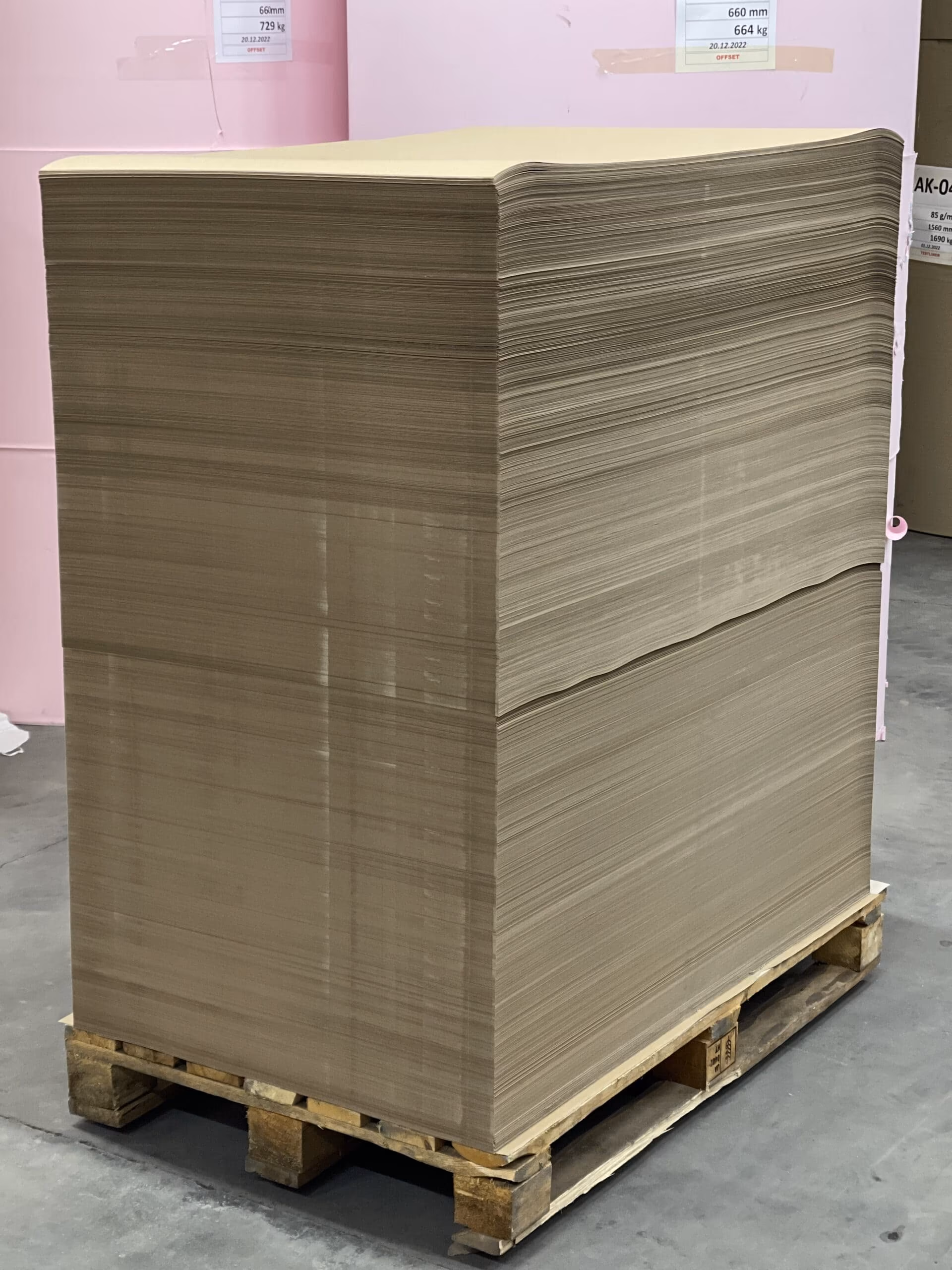 Pallet Layer Pads for packaging, production and logistics